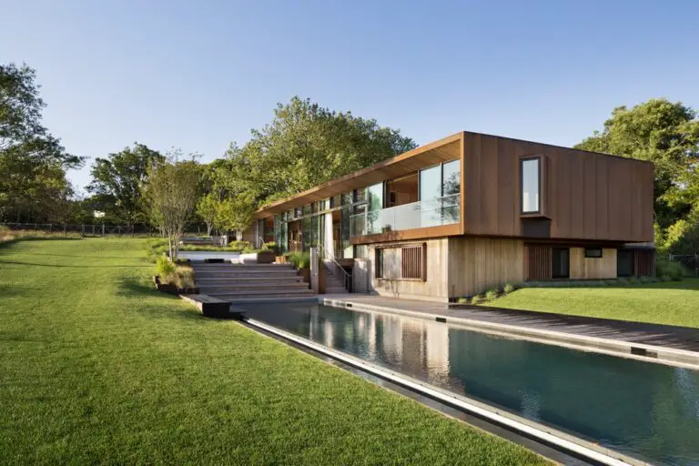 Peconic House in Hampton Bays, Southampton earchitect