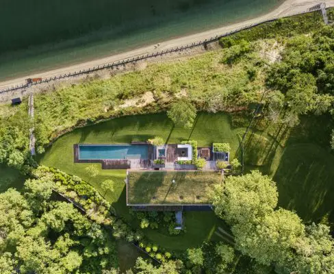 Peconic House in Hampton Bays