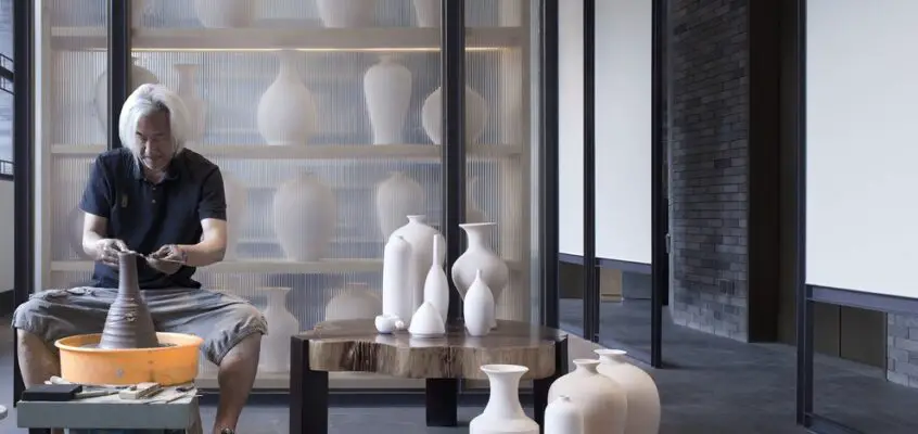 Pottery and Colored Glaze Workshop, Yuwang