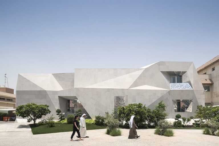 Wind Tower Salmiya Building, Wafra Housing – e-architect