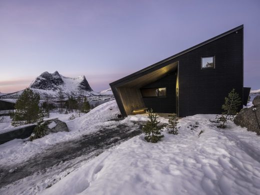 Efjord Retreat on Halvaroy Island