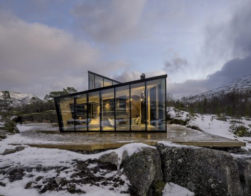 Efjord Retreat on Halvaroy Island