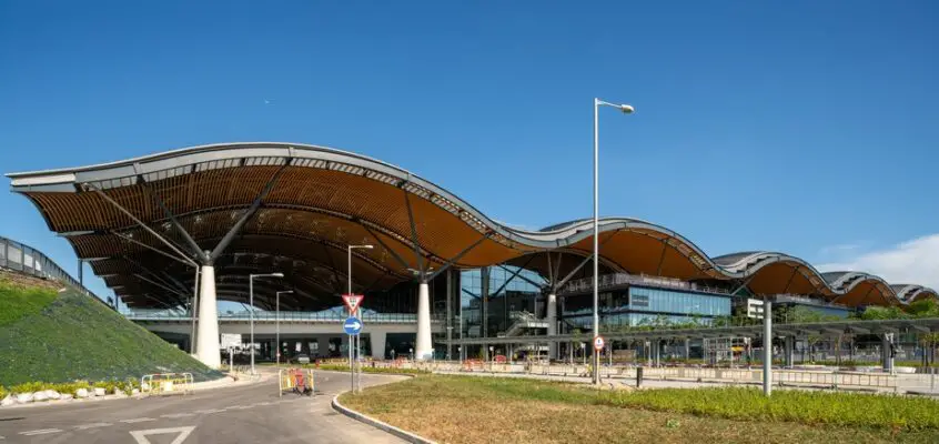 Hong Kong-Zhuhai-Macao Bridge: HK Port