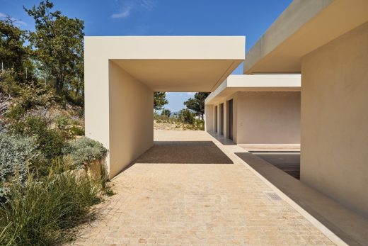 Maisonp Residence in Le Puy-Sainte-Reparade