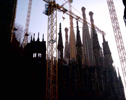 Sagrada Familia Barcelona, Antoni Gaudi church building