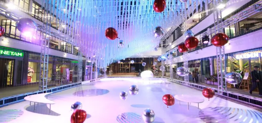 Floating Christmas Pavilion in HK, West Kowloon