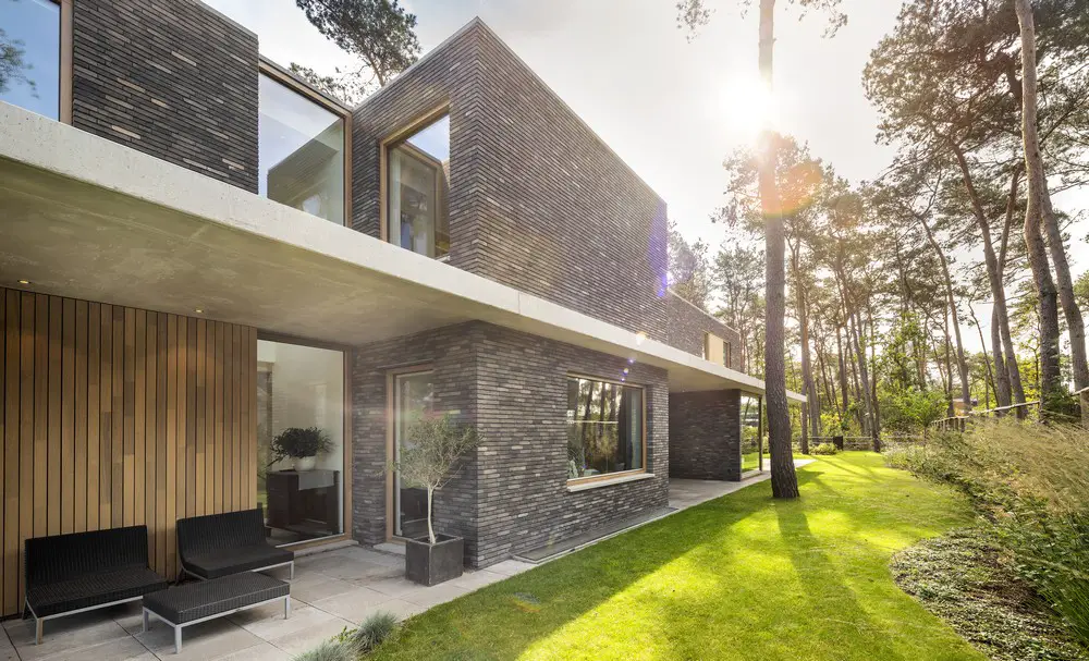 Villa Zeist 2 contemporary Holland home