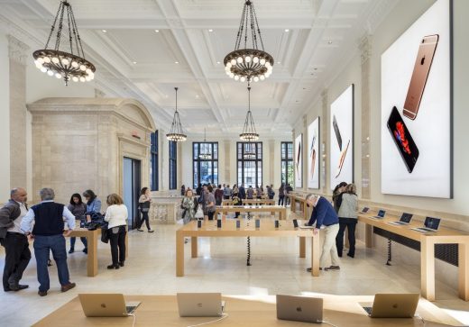 Apple Store, Upper East Side, New York City