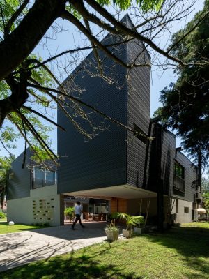 GZ Weekend House in Guernica Buenos Aires