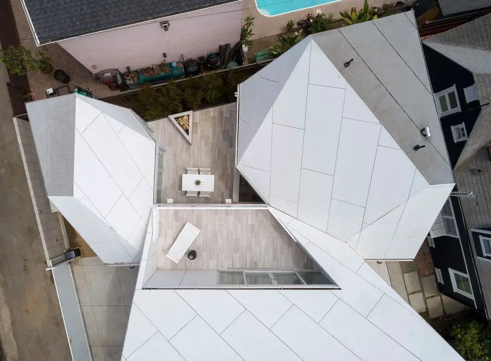 Second House in Culver City Architecture