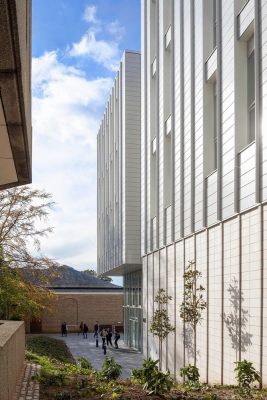 Teaching and Learning Building in Nottingham