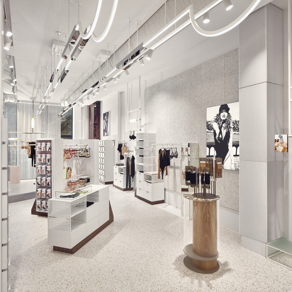 Wolford Flagship Store in Amsterdam