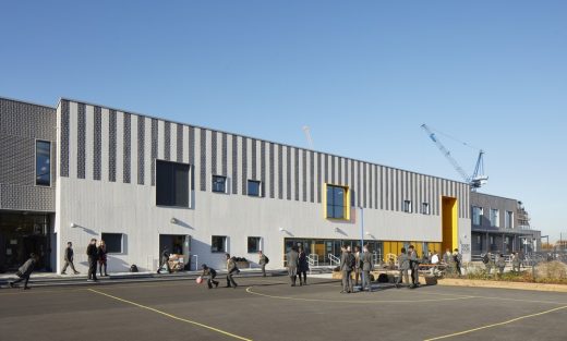 Bobby Moore Academies, Stratford School building