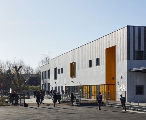 Bobby Moore Academies, Stratford School building