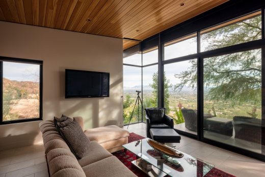 Cholla Hillside House in Paradise Valley Arizona