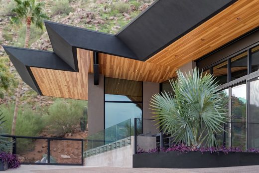 Cholla Hillside House in Paradise Valley Arizona