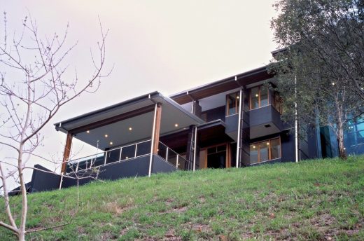 Jollys Lookout Residence in Mt Nebo