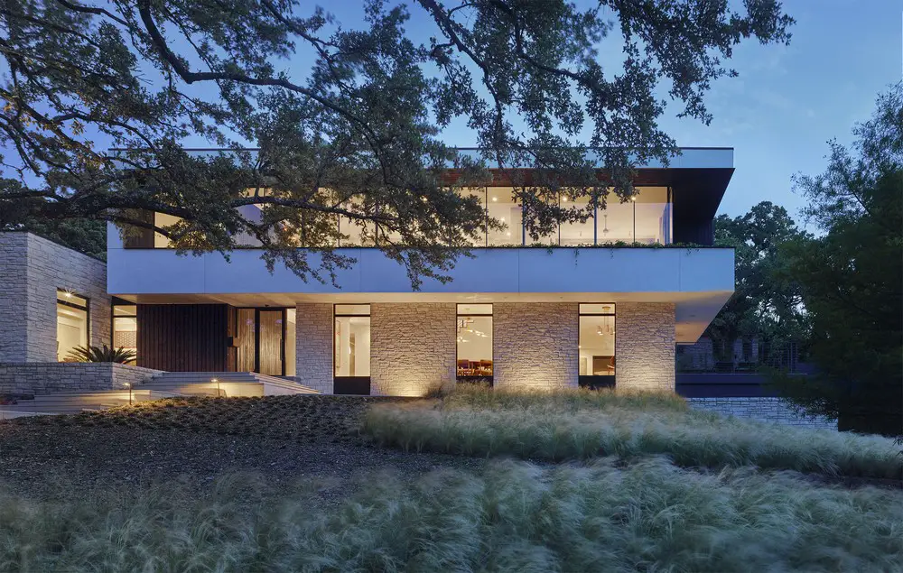 The Treetops House in Austin