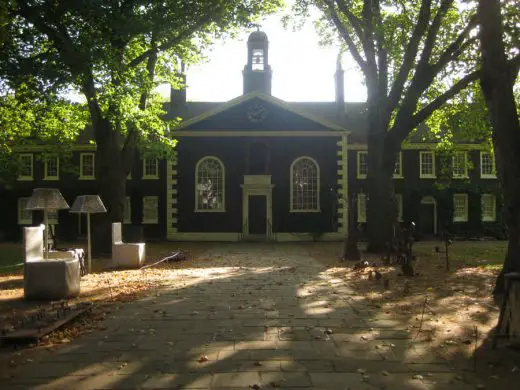 Geffrye Museum East London building