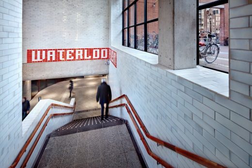 Metro Oostlijn in Amsterdam