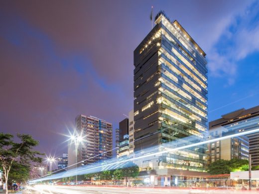 SESC Avenida Paulista Building by Königsberger Vannucchi