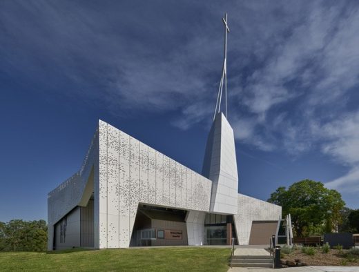 St James Chapel in Castle Hill NSW Building