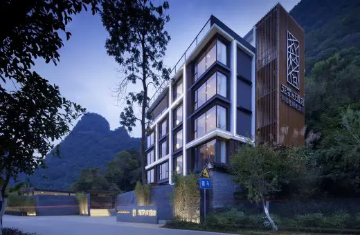 Blossom Dreams Hotel Building in China