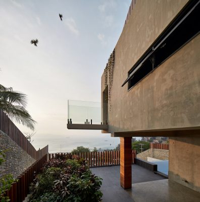 Brise Soleil House in Papua New Guinea