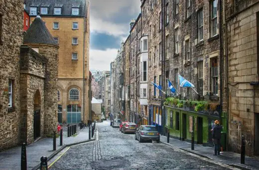 Moving To Edinburgh Old Town cobbled street