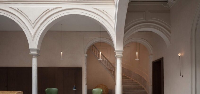 Seville Buildings: Sevilla Arquitectura, Spain