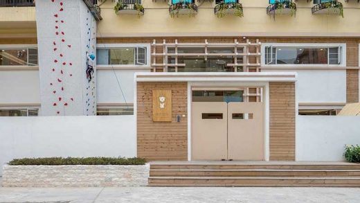 Lion International Kindergarten in Yuancun Village Guangzhou