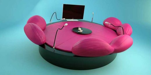 Future Systems Sofa - yJan Kaplicky furniture design