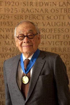 I. M. Pei receives the Royal Gold Medal for architecture