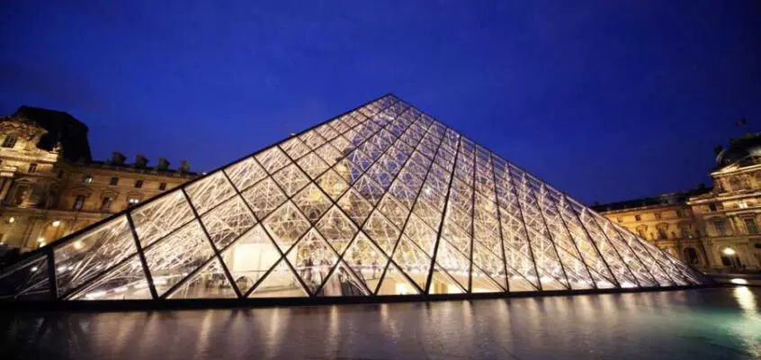 Louvre Pyramid Paris Building by I M Pei