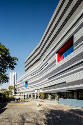 Avenues São Paulo The World School building interior