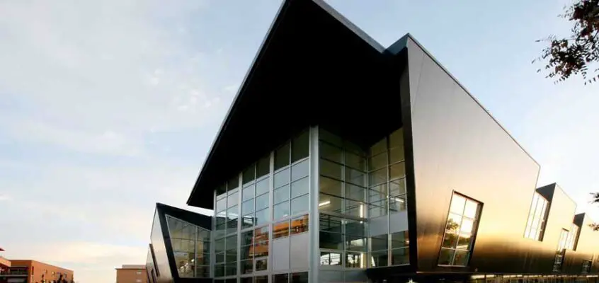 Castelldefels Primary School, Barcelona Building