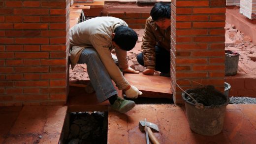 Yuanhou Town visitor center Chishui building construction