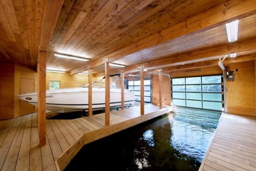 New Boathouse in Ontario