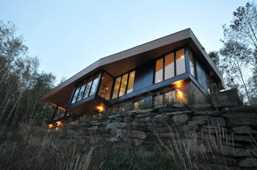 Pilon Hebert Residence in Potton Quebec