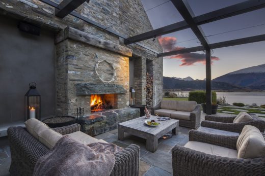 Piwakawaka Point villa, Wanaka, New Zealand lodges