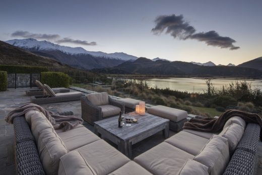 Piwakawaka Point villa, Wanaka, New Zealand lodges