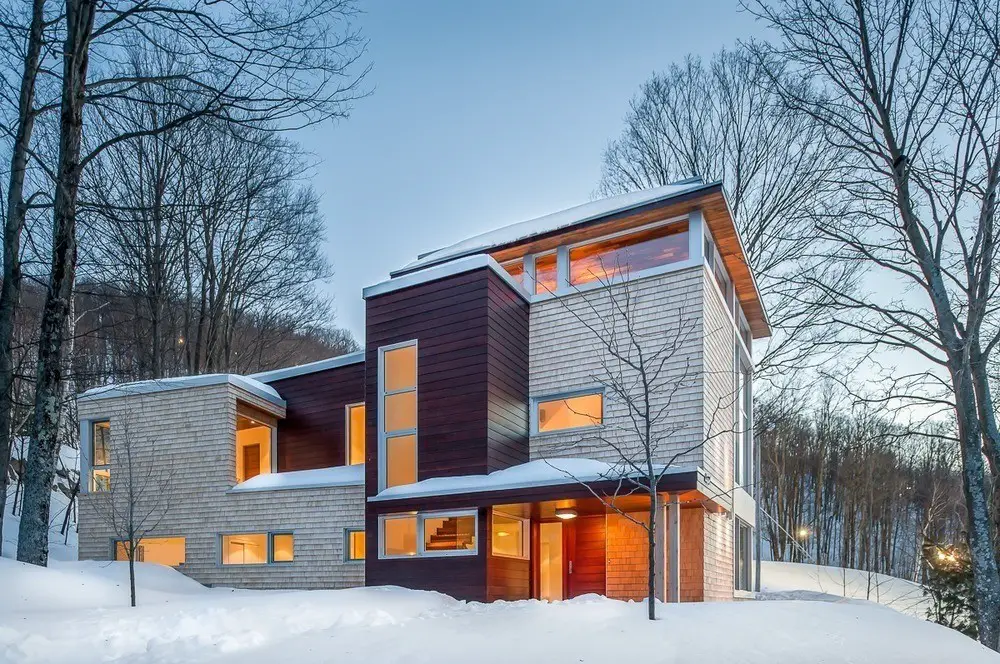 Powder Snow House in Bromont Quebec