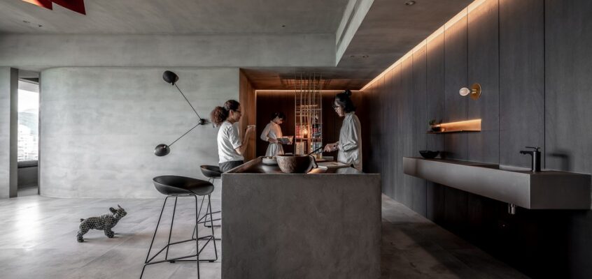 Taipei Apartment, Zhuwei Residence: Blue Eye