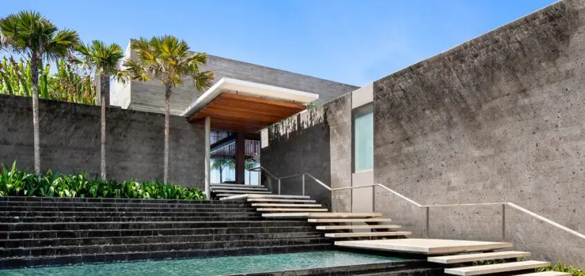 Uluwatu House in Bali, Indonesian Home