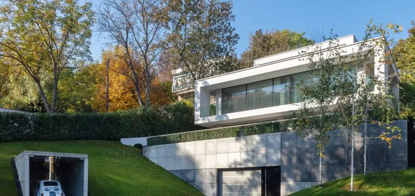 Villa Cinquecento in Budapest, Luxury Home