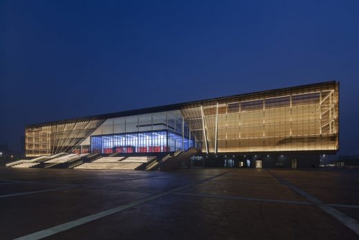 Yizheng Comprehensive Gymnasium Building - e-architect