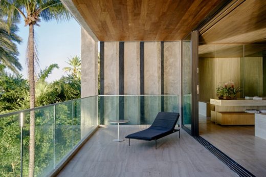 Bal Harbour House Florida