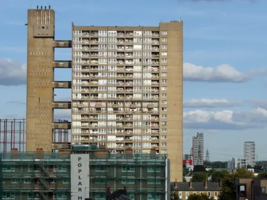 Balfron Tower London design by Ernő Goldfinger architect