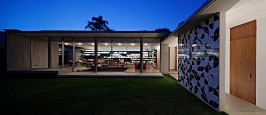 Capobianco House Library, São Paulo, SP