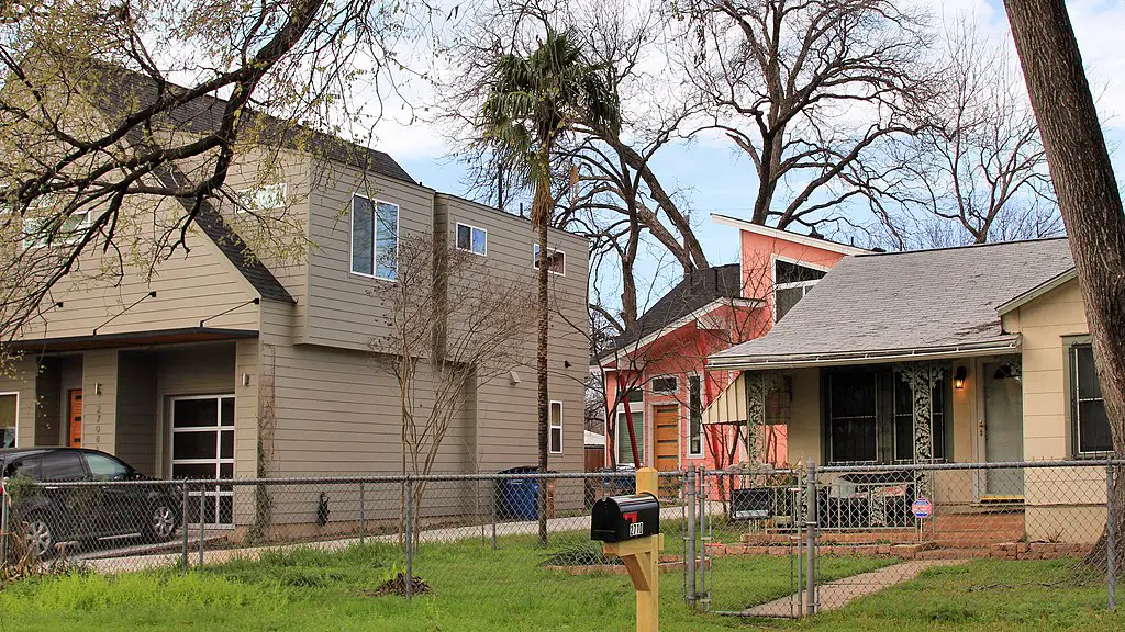 East Austin roof on Willow Street, Texas real estate